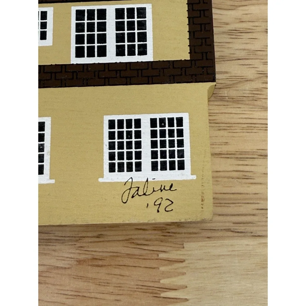 1992 The Cat's Meow Martha‎ Washington House Series V Shelf Sitter Vintage #60